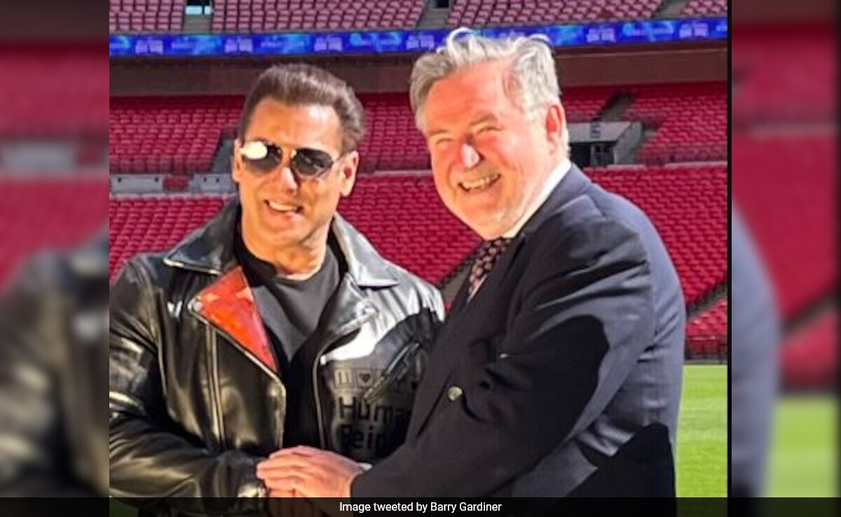 Viral: Salman Khan Pictured With UK MP Barry Gardiner: