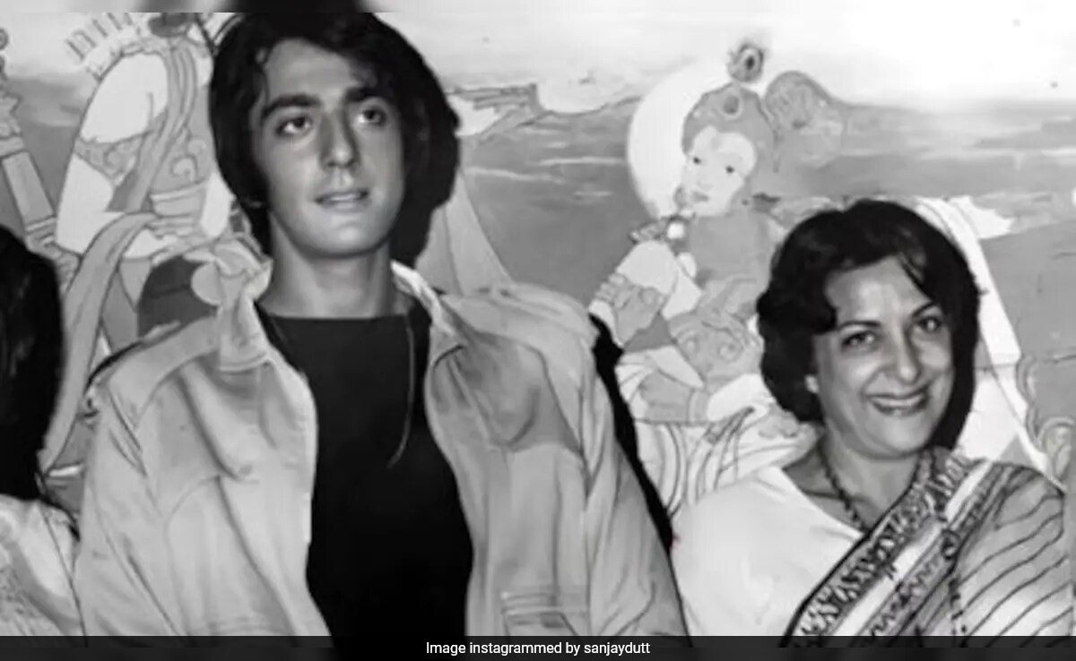Sanjay Dutt Remembers Mother Nargis On Her Birth Anniversary: